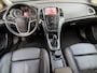 Opel Astra 1.4 Turbo Design Edition / bj.2014 / sedan/ leder/navigatie/trekhaak/ cruise / 6 bak / NAP met 139808 km./ APK 08/2027.