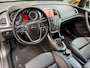 Opel Astra 1.4 Turbo Design Edition / bj.2014 / sedan/ leder/navigatie/trekhaak/ cruise / 6 bak / NAP met 139808 km./ APK 08/2027.