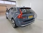 Volvo XC60 2.0 T6 Plug-in hybrid AWD Ultra Bright | Luchtvering | Lage KM! | Trekhaak | 360Cam