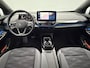 Volkswagen ID.4 Pro 77 kWh SOH 96,3% | Warmtepomp | Panoramadak | Head-Up Display | 360° Camera | Stuur/Stoelverwarming