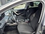 Peugeot 2008 1.2 VTi Active + KLIMA + SCHERM + CRUISE + LEDER PAKKET