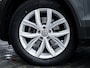 Volkswagen Tiguan 1.5 TSI Comfortline Business | Origineel NL | 1e Eigenaar | LED Koplampen | Navigatie | Camera | Climate Control | Adaptieve Cruise Control | Stoelverwarming | LED Achterlichten | Elektrische Klep | Apple Carplay | Android Auto | Lichtmetalen Velgen |