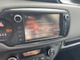 Toyota Yaris 1.0 VVT-i Trend | Bi-Tone| Climate control| Achteruitrijcamera| Snelheidsbegrenzer| Bluetooth|