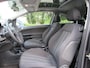 Opel Corsa 1.4-16V Color Edition + Parkeersensoren
