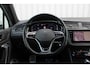 Volkswagen Tiguan 1.4 TSI eHybrid R-Line Business+ | Incl. 12 maanden garantie | SOH 92% | Stoel/stuurverwarming | Parkeercamera | Wegklapbare trekhaak | DAB radio | Apple carplay/Android auto | 100% dealer onderhouden |