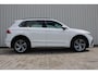 Volkswagen Tiguan 1.4 TSI eHybrid R-Line Business+ | Incl. 12 maanden garantie | SOH 92% | Stoel/stuurverwarming | Parkeercamera | Wegklapbare trekhaak | DAB radio | Apple carplay/Android auto | 100% dealer onderhouden |