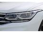 Volkswagen Tiguan 1.4 TSI eHybrid R-Line Business+ | Incl. 12 maanden garantie | SOH 92% | Stoel/stuurverwarming | Parkeercamera | Wegklapbare trekhaak | DAB radio | Apple carplay/Android auto | 100% dealer onderhouden |