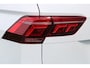 Volkswagen Tiguan 1.4 TSI eHybrid R-Line Business+ | Incl. 12 maanden garantie | SOH 92% | Stoel/stuurverwarming | Parkeercamera | Wegklapbare trekhaak | DAB radio | Apple carplay/Android auto | 100% dealer onderhouden |