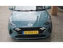 Hyundai i10 1.0 67pk Comfort 5Drs Virtual-Cockpit Cruisecontrol Navi A-Camera LED 39072km! *NL auto* Mangrove Green!