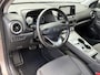 Hyundai Kona Electric EV Fashion 39 kWh / SOH 100% / Fabrieksgarantie accu tot 20-05-2030 / Stuur-/Stoelverwarming / Navigatie / Apple Carplay/Android Auto / Achteruitrijcamera / 3-fase / Bluelink /