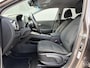 Hyundai Kona Electric EV Fashion 39 kWh / SOH 100% / Fabrieksgarantie accu tot 20-05-2030 / Stuur-/Stoelverwarming / Navigatie / Apple Carplay/Android Auto / Achteruitrijcamera / 3-fase / Bluelink /