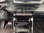 Peugeot 2008 1.2 Hybrid 136 GT | Achteruitrijcamera | Navigatie I DAB radio |