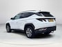 Hyundai Tucson 1.6 T-GDI HEV Comfort Smart | Stoel en stuurverwarming | Trekhaak | Adaptieve cruise control | Elektrische achterklep | Achteruitrij camera | Parkeersensoren voor en achter |