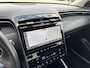 Hyundai Tucson 1.6 T-GDI HEV Comfort Smart | Stoel en stuurverwarming | Trekhaak | Adaptieve cruise control | Elektrische achterklep | Achteruitrij camera | Parkeersensoren voor en achter |