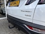 Hyundai Tucson 1.6 T-GDI HEV Comfort Smart | Stoel en stuurverwarming | Trekhaak | Adaptieve cruise control | Elektrische achterklep | Achteruitrij camera | Parkeersensoren voor en achter |