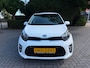 Kia Picanto 1.0 DPi DynamicPlusLine, Apple CarPlay, Navigatie, Clima, Achteruitrijcamera, DAB, LM-velgen 15", Parkeersensoren