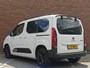 Citroën Berlingo 1.2 PureTech Feel | Automaat | Climate Control | Camera Achter | Sensoren Voor + Achter | Carplay | Android Auto | Panoramadak |