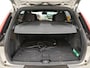 Volvo XC40 Single Motor Essential 69 kWh 238pk | SOH 93% | Trekhaak | Zwart dak | Camera | CarPlay | ACC | LED | PDC | 19" Velgen
