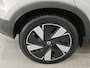 Volvo XC40 Single Motor Essential 69 kWh 238pk | SOH 93% | Trekhaak | Zwart dak | Camera | CarPlay | ACC | LED | PDC | 19" Velgen