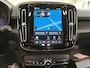Volvo XC40 Single Motor Essential 69 kWh 238pk | SOH 93% | Trekhaak | Zwart dak | Camera | CarPlay | ACC | LED | PDC | 19" Velgen