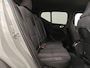 Volvo XC40 Single Motor Essential 69 kWh 238pk | SOH 93% | Trekhaak | Zwart dak | Camera | CarPlay | ACC | LED | PDC | 19" Velgen