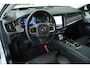 Volvo V90 T8 Plug-in hybrid AWD Ultra Dark | Bowers & Wilkins Premium Audio | Semi-elektrische Wegklapbare Trekhaak | Stoelventilatie | Stoelverwarming | Massage in voorstoelen | Luchtvering | 360° Parkeercamera | Parkeersensoren voor + achter | Stoelverwarming voor + achter