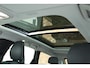 Volvo V90 T8 Plug-in hybrid AWD Ultra Dark | Bowers & Wilkins Premium Audio | Semi-elektrische Wegklapbare Trekhaak | Stoelventilatie | Stoelverwarming | Massage in voorstoelen | Luchtvering | 360° Parkeercamera | Parkeersensoren voor + achter | Stoelverwarming voor + achter