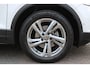 Volkswagen T-Roc 1.0 TSI 110pk Life 75 Edition / Navigatie by APP / Virtual cockpit / Camera / Park Assist / LM 17 inch / LED