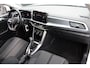 Volkswagen T-Roc 1.0 TSI 110pk Life 75 Edition / Navigatie by APP / Virtual cockpit / Camera / Park Assist / LM 17 inch / LED