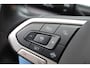 Volkswagen T-Roc 1.0 TSI 110pk Life 75 Edition / Navigatie by APP / Virtual cockpit / Camera / Park Assist / LM 17 inch / LED
