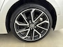 Toyota Corolla Touring Sports 2.0 Hybrid Executive JBL | Parkeersensoren V+A | Blindspot | Stoelverwarming |