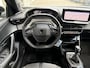 Peugeot 2008 1.2T 100pk Allure | Achteruitrijcamera | Navigatie | Facelift model | Privacy Glass | Lichtmetalen velgen
