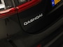 Nissan Qashqai 1.3 DIG-T N-Motion (PANORAMADAK, NAVIGATIE, CAMERA, TREKHAAK, STOELVERWARMING, SPORTSTOELEN, GETINT GLAS, CRUISE, NIEUWSTAAT)