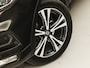 Nissan Qashqai 1.3 DIG-T N-Motion (PANORAMADAK, NAVIGATIE, CAMERA, TREKHAAK, STOELVERWARMING, SPORTSTOELEN, GETINT GLAS, CRUISE, NIEUWSTAAT)