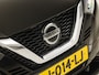 Nissan Qashqai 1.3 DIG-T N-Motion (PANORAMADAK, NAVIGATIE, CAMERA, TREKHAAK, STOELVERWARMING, SPORTSTOELEN, GETINT GLAS, CRUISE, NIEUWSTAAT)