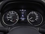 Nissan Qashqai 1.3 DIG-T N-Motion (PANORAMADAK, NAVIGATIE, CAMERA, TREKHAAK, STOELVERWARMING, SPORTSTOELEN, GETINT GLAS, CRUISE, NIEUWSTAAT)