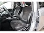 Toyota RAV4 2.5 Hybrid AWD Style | Trekhaak | PDC v/a | Stuur/stoel verwarm.