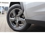 Toyota RAV4 2.5 Hybrid AWD Style | Trekhaak | PDC v/a | Stuur/stoel verwarm.