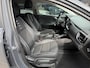 Kia Stonic 1.0 T-GDi MHEV GT-Line 6-Bak | Hoge Instap | Vol Opties | Stuurverwarming | Stoelverwarming | Led Verlichting | Parkeersensoren | Full Map Navigatie | Achteruitrij-Camera | Key-Less Entry |