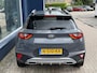 Kia Stonic 1.0 T-GDi MHEV GT-Line 6-Bak | Hoge Instap | Vol Opties | Stuurverwarming | Stoelverwarming | Led Verlichting | Parkeersensoren | Full Map Navigatie | Achteruitrij-Camera | Key-Less Entry |