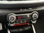 Kia Stonic 1.0 T-GDi MHEV GT-Line 6-Bak | Hoge Instap | Vol Opties | Stuurverwarming | Stoelverwarming | Led Verlichting | Parkeersensoren | Full Map Navigatie | Achteruitrij-Camera | Key-Less Entry |