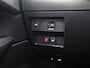 Nissan Qashqai 1.3 DIG-T Sport 159Pk Automaat (PANORAMADAK, APPLE CARPLAY, NAVIGATIE, 360 CAMERA, GETINT GLAS, SPORTSTOELEN, TREKHAAK, LANE ASSIST, CRUISE, NIEUWSTAAT)