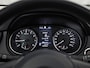 Nissan Qashqai 1.3 DIG-T Sport 159Pk Automaat (PANORAMADAK, APPLE CARPLAY, NAVIGATIE, 360 CAMERA, GETINT GLAS, SPORTSTOELEN, TREKHAAK, LANE ASSIST, CRUISE, NIEUWSTAAT)