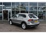 Volkswagen Tiguan 2.0 TSI 180PK DSG-7 4Motion Highline | TREKHAAK | NAVIGATIE | CAMERA | ELEKTR. A. KLEP | 18 INCH | STOELVERW.