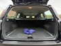 Volvo V70 1.6 T4 Limited Edition Automaat / Leder / Navi / 17" Velgen / Clima / Stoelverwarming / Trekhaak / PDC / Xenon / Cruise