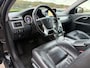 Volvo V70 1.6 T4 Limited Edition Automaat / Leder / Navi / 17" Velgen / Clima / Stoelverwarming / Trekhaak / PDC / Xenon / Cruise