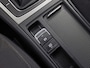 Volkswagen Golf Variant 1.0 TSI Comfortline (APPLE CARPLAY, NAVIGATIE, CLIMATE, CAMERA, SPORTSTOELEN, PARKEERSENSOREN, LM VEGLEN, CRUISE, NIEUWSTAAT)