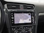 Volkswagen Golf 1.0 TSI Sportline (APPLE CARPLAY, NAP, GROOT NAVI, CLIMATE, PARKEERSENSOREN, SPORTSTOELEN, LM VELGEN, ADAPTIVE CRUISE, NIEUWSTAAT)