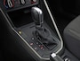 Volkswagen Polo 1.0 TSI Sportline Automaat (APPLE CARPLAY, GROOT NAVI, GETINT GLAS, ADAPTIVE CRUISE, SPORTSTOELEN, PARKEERSENSOREN, NIEUWE APK, NIEUWSTAAT)