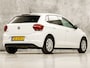 Volkswagen Polo 1.0 TSI Sportline Automaat (APPLE CARPLAY, GROOT NAVI, GETINT GLAS, ADAPTIVE CRUISE, SPORTSTOELEN, PARKEERSENSOREN, NIEUWE APK, NIEUWSTAAT)